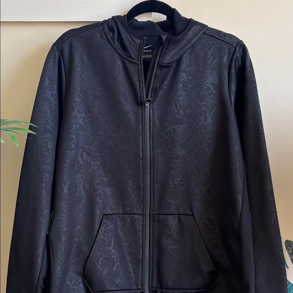 Nike Black Patterned Therm-Fit